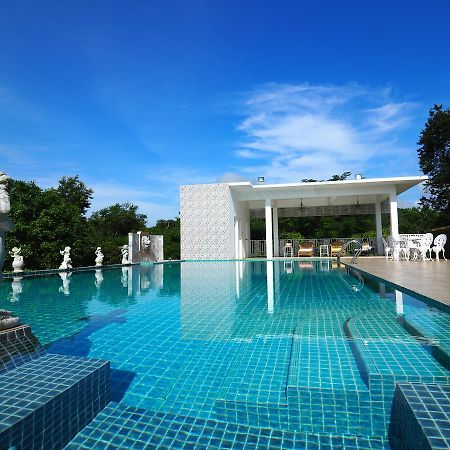Hotel Baan Ing Khao Pak Chong Exterior foto