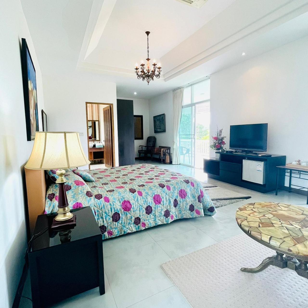 Hotel Baan Ing Khao Pak Chong Exterior foto