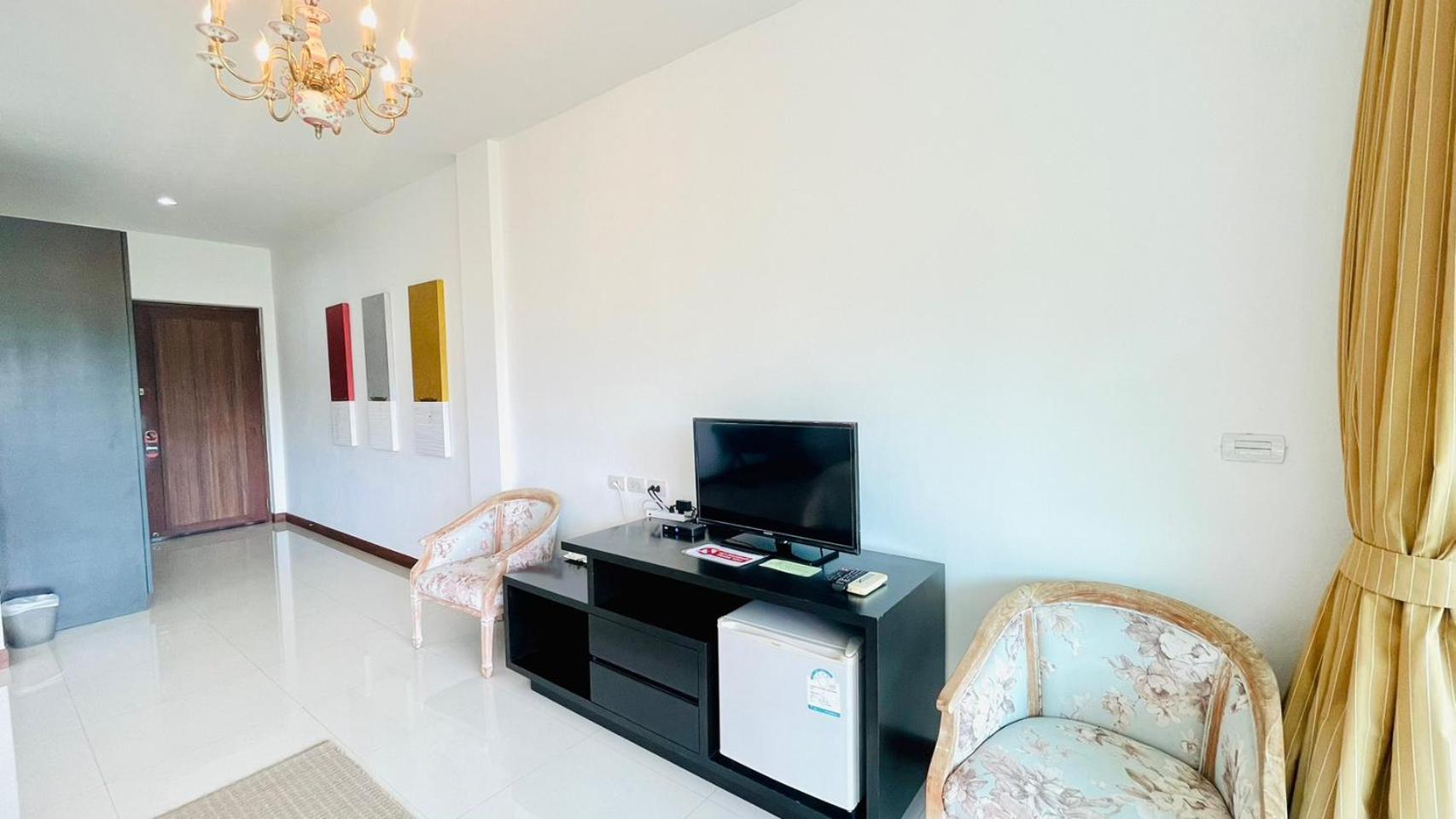 Hotel Baan Ing Khao Pak Chong Exterior foto
